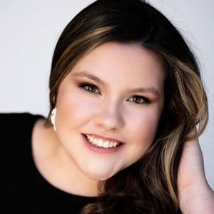 Meet your Posher, Abby grace